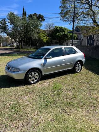 AUDI A3 1.8 20V GASOLINA 2P MANUAL